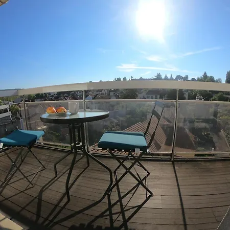 Cosy Flat With Balcony, 5mn Versailles *